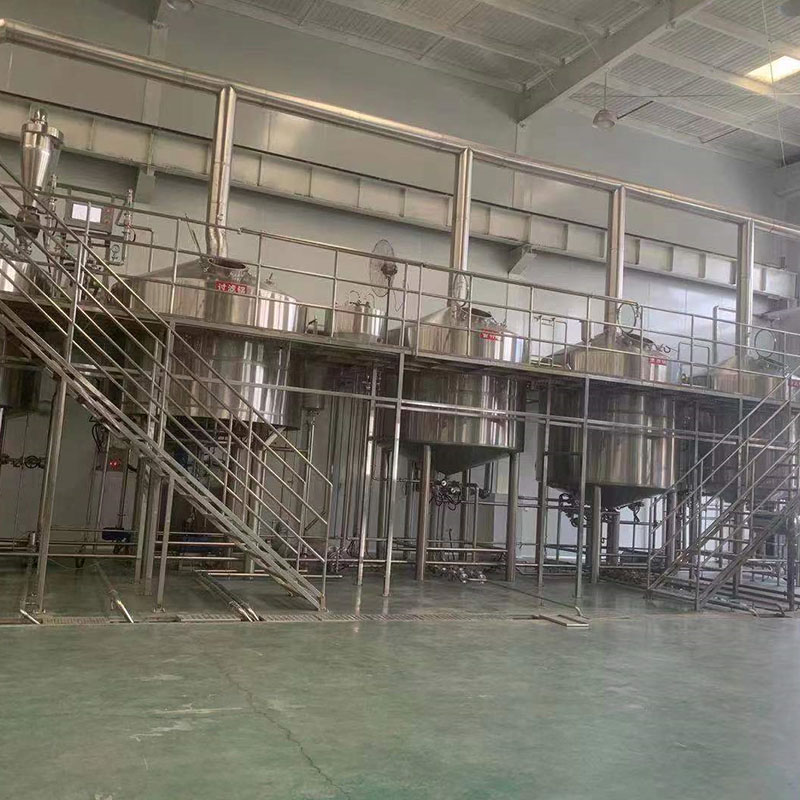 鼎城精酿啤酒设备厂—平面布置、设备设计、制造、调试、培训等一条龙服务_COPY